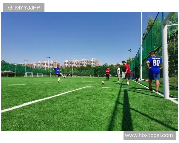 北京足球队的转型之路：从传统强队到现代化俱乐部的蜕变与挑战